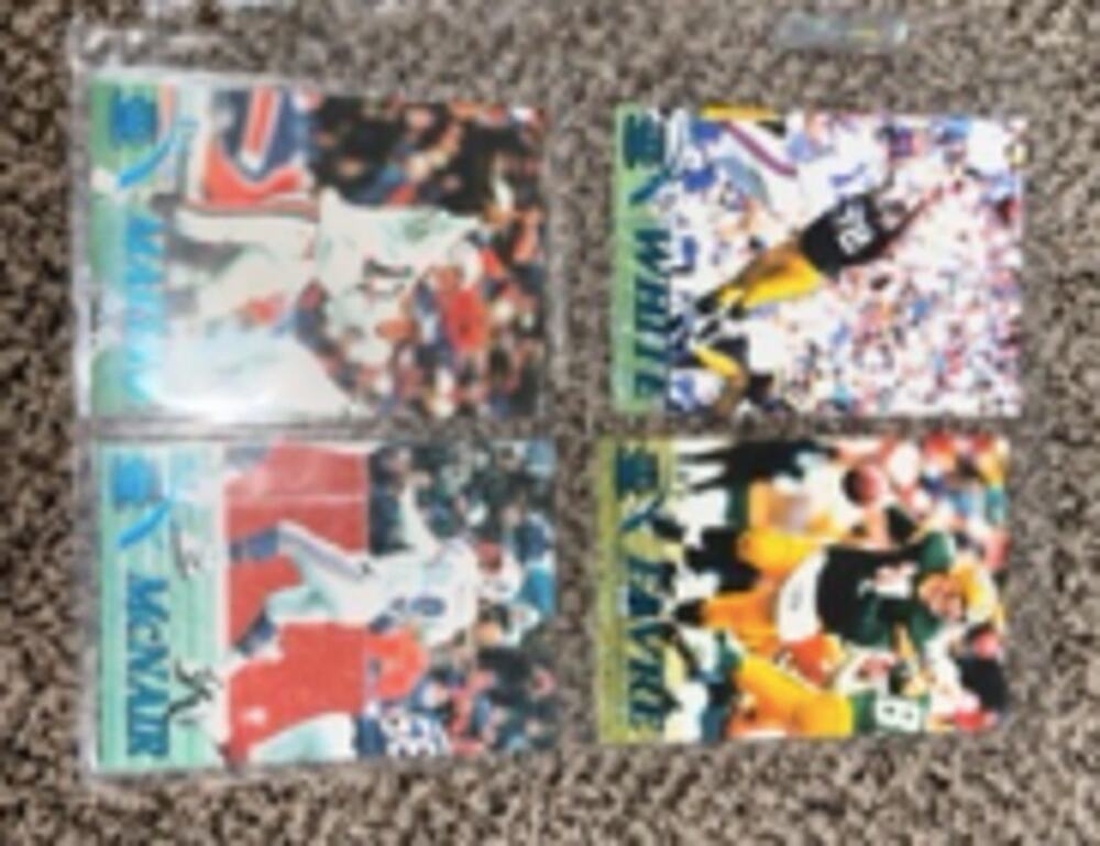 1995 Pacific Favre Marino McNair Reggie White Football 4 Card Lot